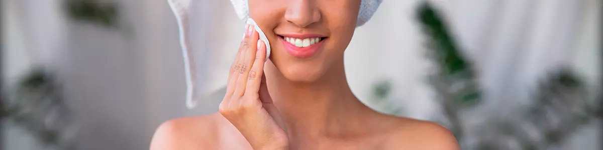 3 Produtos para limpeza de pele: por onde começar na hora de cuidar da pele