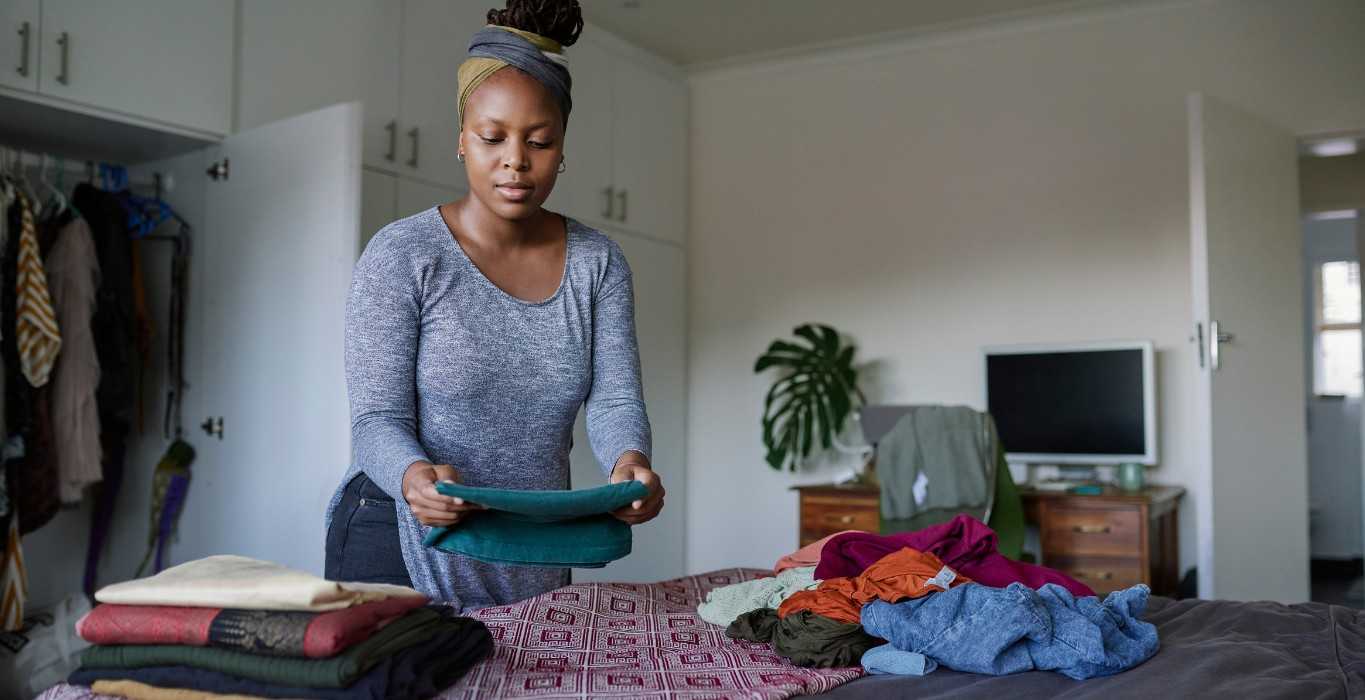 Roupa desbotada: 5 dicas para evitar esse problema