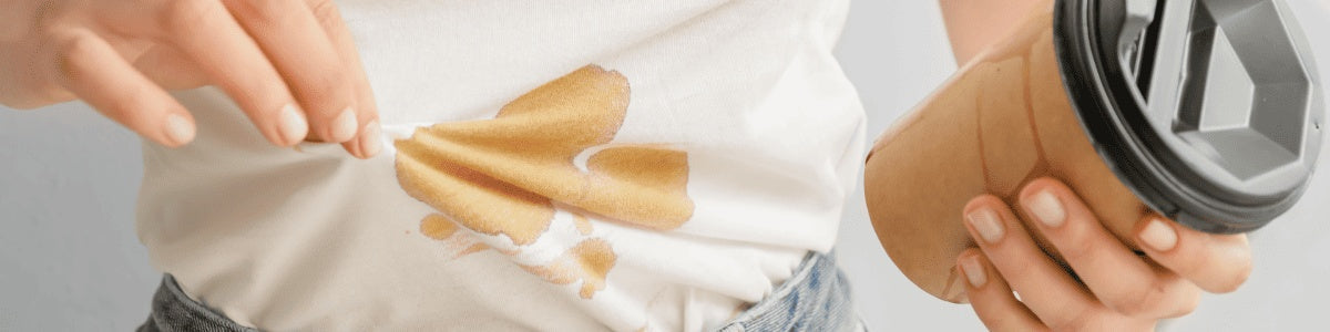 Como tirar manchas de café e chá das roupas?